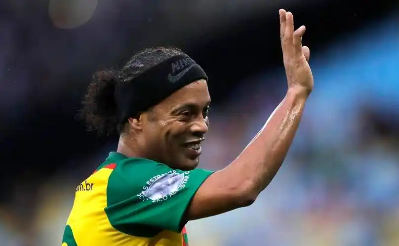 语言壁垒的 语言壁垒的